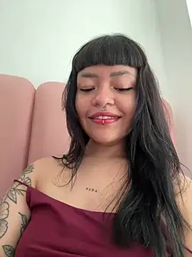 Ashley Chriss online show from February 9, 2025, 6:58 pm