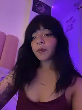 Ashley Chriss online show from October 19, 2025, 12:57 am