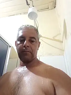 Snapshot of gordonunes chatting on December 19, 2025, 3:43 am gordonunes online show from December 19, 2025, 3:43 am