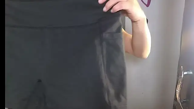 Snapshot of hikary_hall chatting on November 17, 2025, 5:22 am hikary hall online show from November 17, 2025, 5:22 am