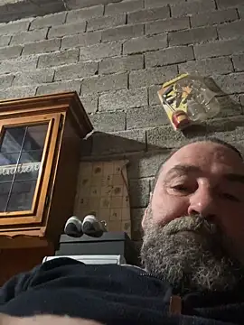 ros217 online show from November 17, 2025, 5:06 pm