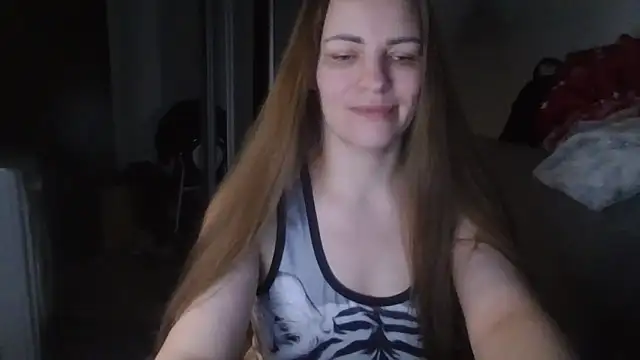 AnnaDiamond1 online show from April 12, 2026, 10:35 pm