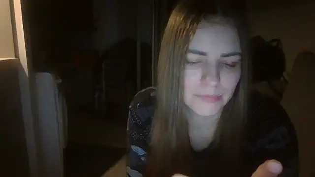 Snapshot of AnnaDiamond1 chatting on November 9, 2025, 10:25 pm AnnaDiamond1 online show from November 9, 2025, 10:25 pm