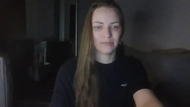 Snapshot of AnnaDiamond1 chatting on May 2, 2026, 10:26 pm AnnaDiamond1 online show from May 2, 2026, 10:26 pm
