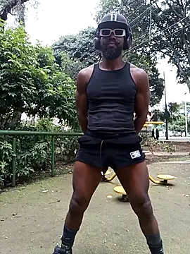 Siriss boyrag online show from March 27, 2026, 8:21 pm