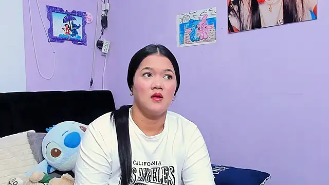 sara mendez2 online show from October 22, 2025, 11:25 pm