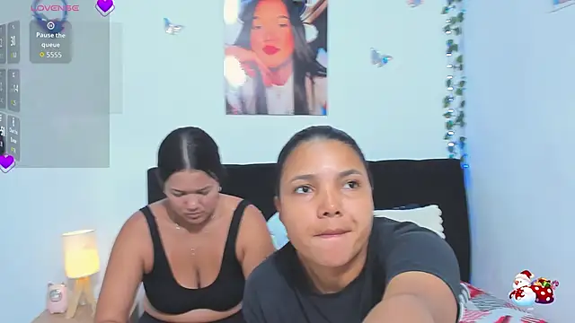 Snapshot of sara_mendez2 chatting on April 16, 2026, 12:11 am sara mendez2 online show from April 16, 2026, 12:11 am