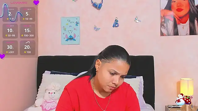 Snapshot of sara_mendez2 chatting on May 16, 2026, 1:04 am sara mendez2 online show from May 16, 2026, 1:04 am