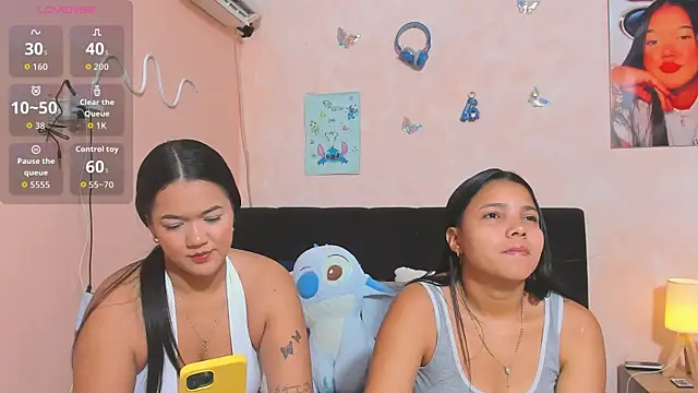 Snapshot of sara_mendez2 chatting on May 25, 2026, 11:58 pm sara mendez2 online show from May 25, 2026, 11:58 pm
