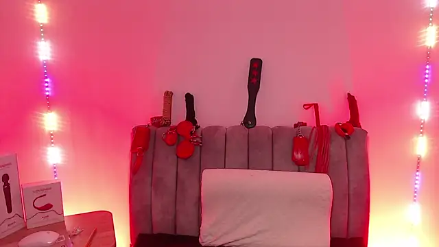 Snapshot of Marian_Ran chatting on November 29, 2025, 3:06 am Marian Ran online show from November 29, 2025, 3:06 am