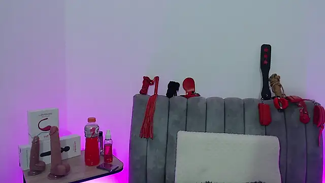 Snapshot of Marian_Ran chatting on November 24, 2025, 3:17 am Marian Ran online show from November 24, 2025, 3:17 am