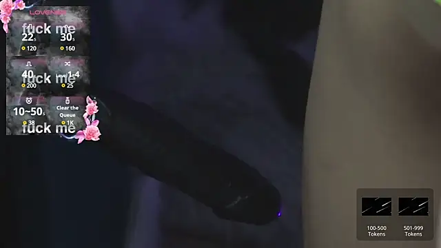 Snapshot of BrianaGolddenn chatting on February 1, 2025, 7:13 pm BrianaGolddenn online show from February 1, 2025, 7:13 pm