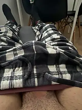 Snapshot of XMenX24 chatting on January 5, 2025, 1:26 pm XMenX24 online show from January 5, 2025, 1:26 pm