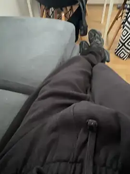 Snapshot of XMenX24 chatting on December 20, 2024, 12:05 pm XMenX24 online show from December 20, 2024, 12:05 pm