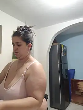 Snapshot of Melinda_bob chatting on June 4, 2026, 2:00 pm Melinda bob online show from June 4, 2026, 2:00 pm