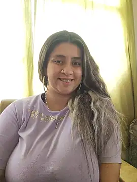 Snapshot of Melinda_bob chatting on August 3, 2026, 5:30 pm Melinda bob online show from August 3, 2026, 5:30 pm