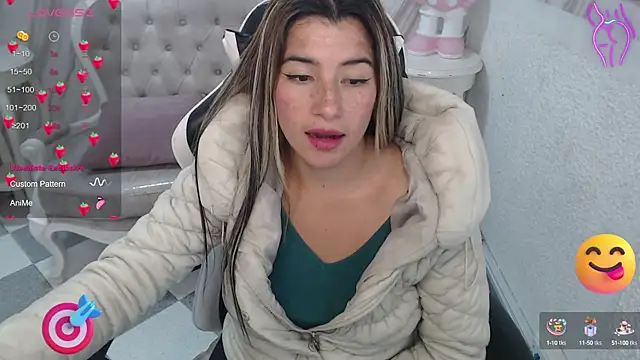 Snapshot of Valerie_b chatting on March 19, 2025, 9:17 am Valerie b online show from March 19, 2025, 9:17 am