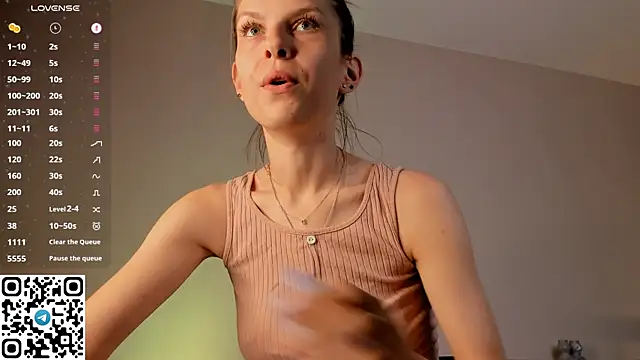 tyty piupiu online show from June 18, 2026, 7:52 pm