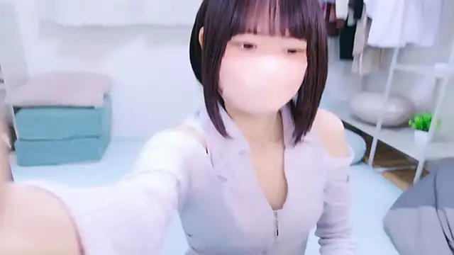 Snapshot of Im_Yu-na chatting on June 21, 2026, 6:52 am Im Yu-na online show from June 21, 2026, 6:52 am
