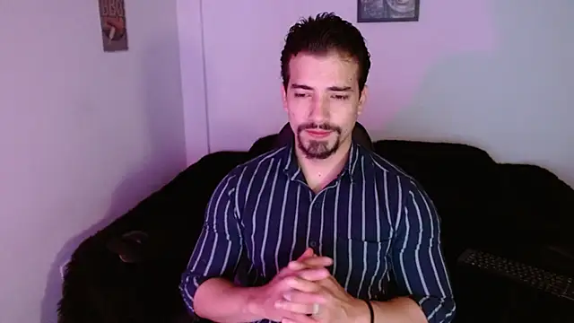 Snapshot of Ian_Daviz chatting on November 14, 2025, 1:48 pm Ian Daviz online show from November 14, 2025, 1:48 pm