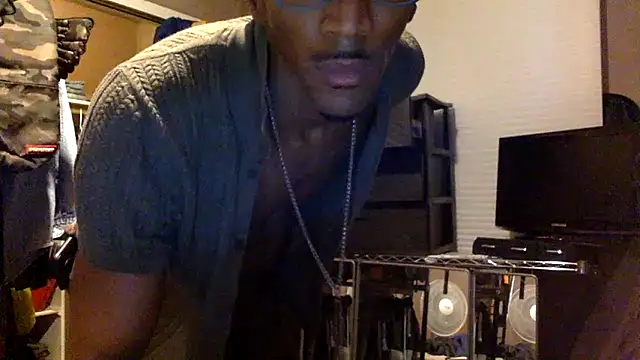 Snapshot of JdLove1 chatting on December 29, 2024, 8:48 pm JdLove1 online show from December 29, 2024, 8:48 pm