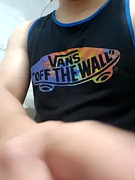 Snapshot of strokvic chatting on May 22, 2026, 5:49 am strokvic online show from May 22, 2026, 5:49 am