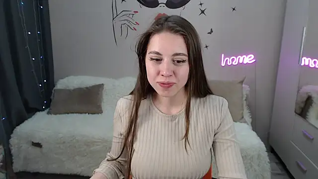 SummerLeena online show from January 5, 2025, 10:08 pm