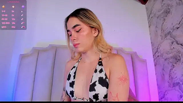 Lucy Vega online show from March 6, 2025, 11:36 am