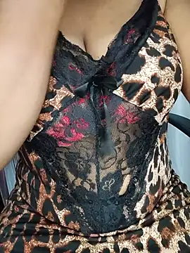 Snapshot of Sadika- chatting on July 3, 2026, 2:34 pm Sadika- online show from July 3, 2026, 2:34 pm