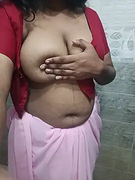 Snapshot of Sadika- chatting on June 26, 2026, 6:08 am Sadika- online show from June 26, 2026, 6:08 am