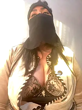 Jawahir-pretty-women online show from November 20, 2025, 7:53 am