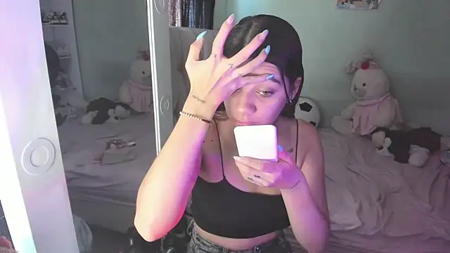 KittyKlum online show from March 12, 2026, 4:11 pm