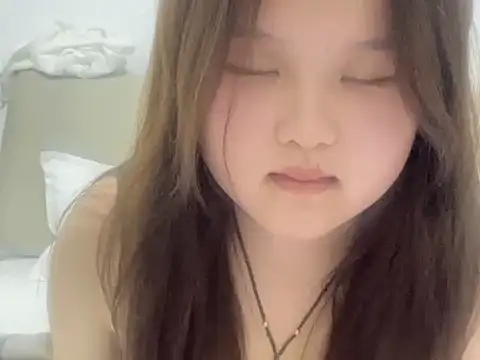 Snapshot of nannan4020 chatting on December 16, 2025, 3:49 pm nannan4020 online show from December 16, 2025, 3:49 pm