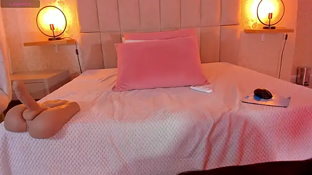 Amy-Saenz online show from April 16, 2026, 9:39 pm