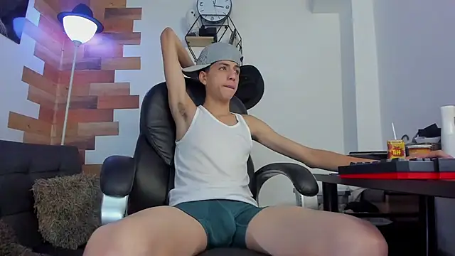 Kenbils online show from December 4, 2024, 2:20 pm