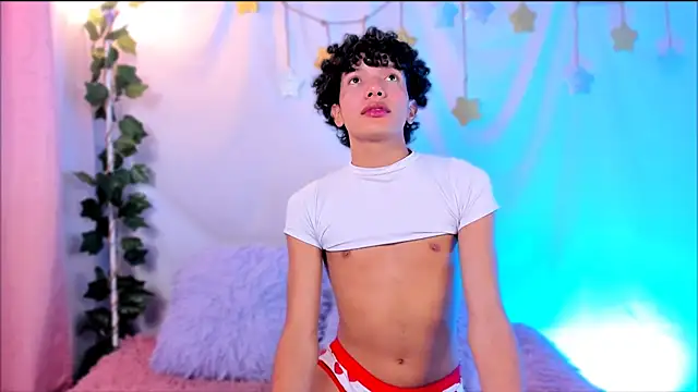 Im Alejo online show from March 27, 2026, 2:42 am