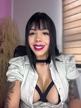 Tamyjenkins1 online show from February 12, 2026, 6:40 pm