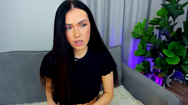 sexyangeloux online show from October 1, 2025, 8:57 pm