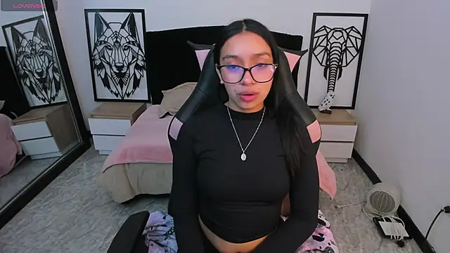 Snapshot of Stefanygp chatting on December 4, 2025, 2:38 pm Stefanygp online show from December 4, 2025, 2:38 pm