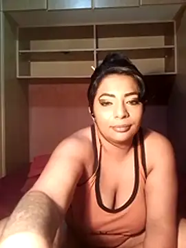 indianstormxo  online show from December 15, 2025, 2:01 pm