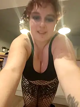 Snapshot of LadyRochester chatting on November 7, 2025, 1:43 am LadyRochester online show from November 7, 2025, 1:43 am