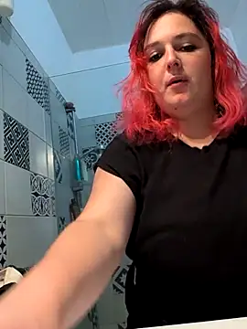 Snapshot of LadyRochester chatting on October 11, 2025, 1:12 pm LadyRochester online show from October 11, 2025, 1:12 pm