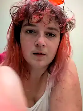 Snapshot of LadyRochester chatting on November 1, 2025, 2:33 pm LadyRochester online show from November 1, 2025, 2:33 pm