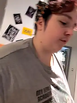 Snapshot of LadyRochester chatting on November 15, 2025, 4:11 pm LadyRochester online show from November 15, 2025, 4:11 pm