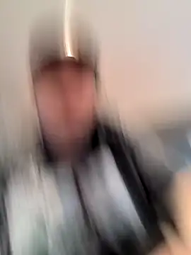 Snapshot of LadyRochester chatting on November 17, 2025, 1:37 pm LadyRochester online show from November 17, 2025, 1:37 pm