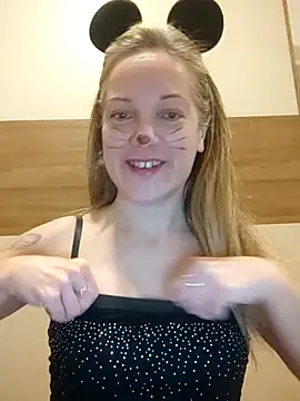 Dark Angel 22 online show from February 10, 2026, 5:17 am