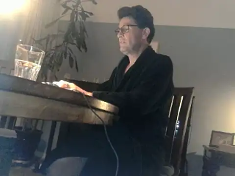 Snapshot of RolfS chatting on March 17, 2025, 11:02 pm RolfS online show from March 17, 2025, 11:02 pm