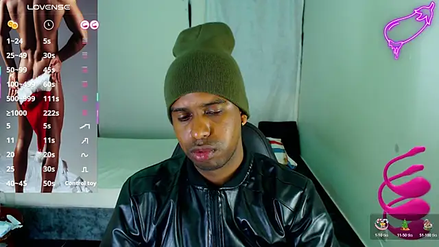 Snapshot of mrjhon26 chatting on November 14, 2025, 2:26 am mrjhon26 online show from November 14, 2025, 2:26 am