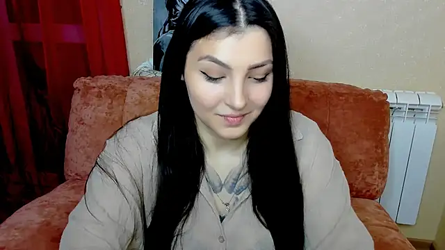 Emma  Promo online show from February 14, 2026, 5:02 pm