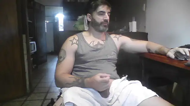 ozzypsico13 online show from January 7, 2026, 11:59 am